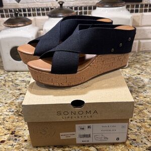 Sonoma Joie sandal